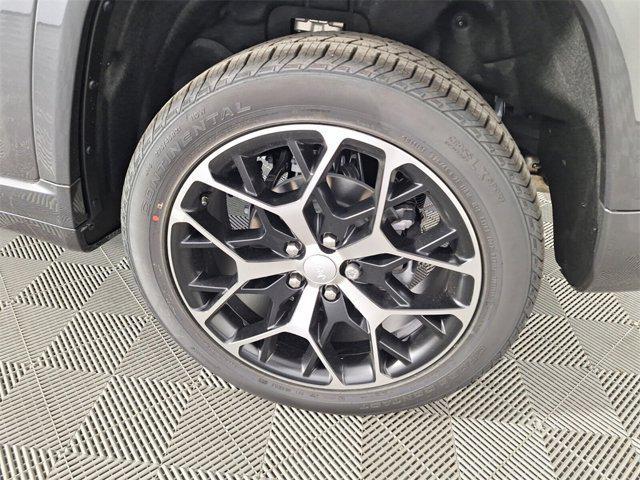 new 2025 Jeep Grand Cherokee car, priced at $58,822