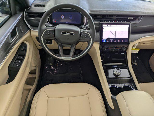 new 2025 Jeep Grand Cherokee car, priced at $32,347