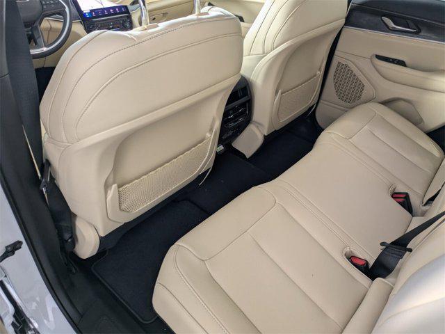 new 2025 Jeep Grand Cherokee car, priced at $32,347