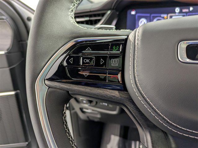 new 2025 Jeep Grand Cherokee car, priced at $50,067