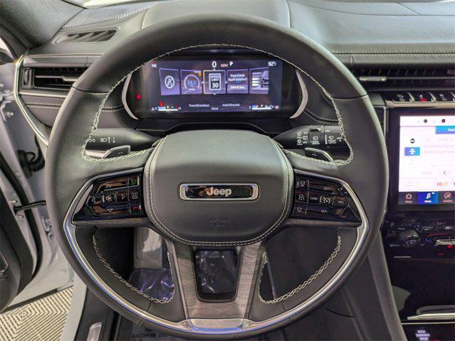 new 2025 Jeep Grand Cherokee car, priced at $50,067