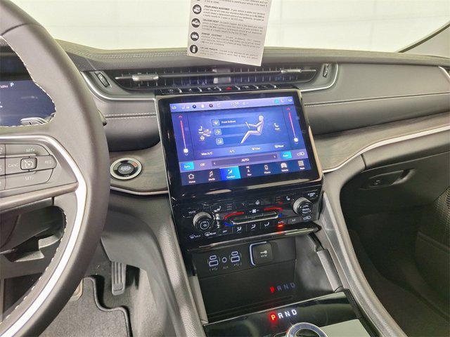 new 2025 Jeep Grand Cherokee car, priced at $38,610