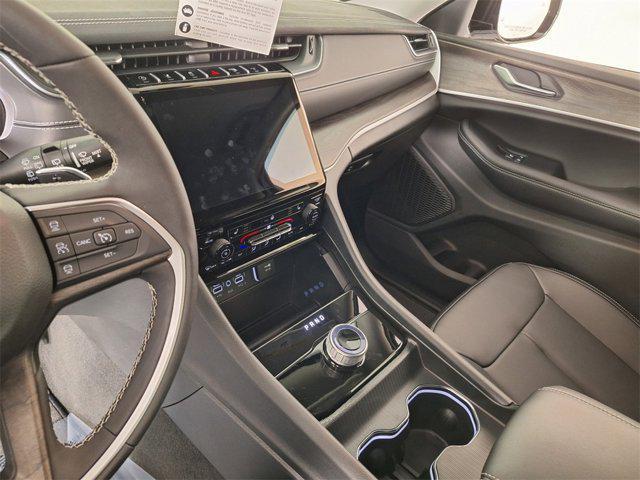 new 2025 Jeep Grand Cherokee car, priced at $38,610