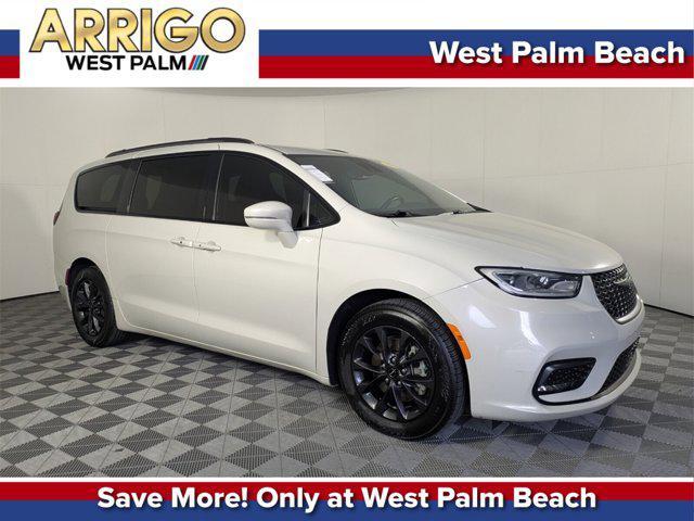 used 2021 Chrysler Pacifica car, priced at $18,042