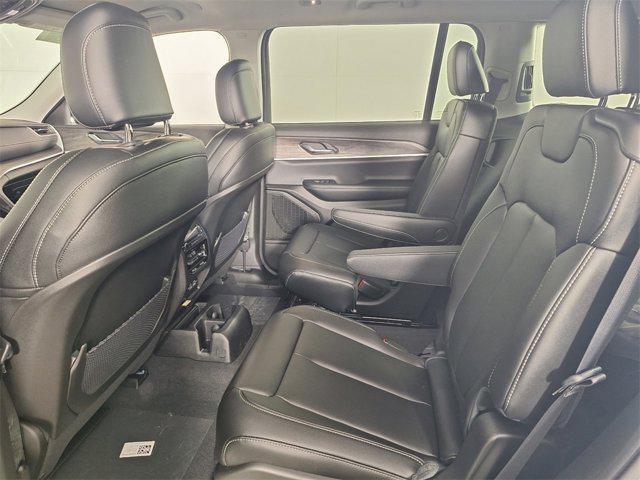 new 2025 Jeep Grand Cherokee L car, priced at $41,558