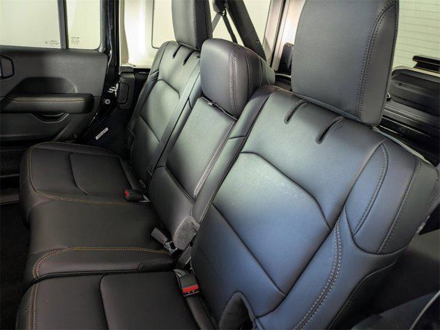 new 2025 Jeep Wrangler car, priced at $49,208