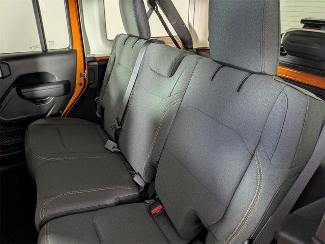 new 2025 Jeep Wrangler car, priced at $43,625