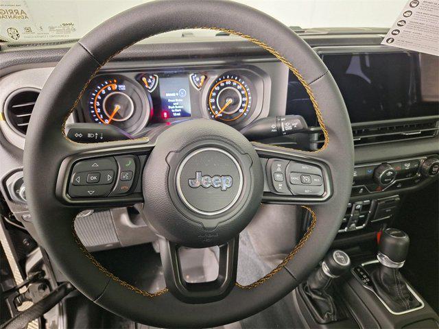 new 2025 Jeep Gladiator car, priced at $40,415