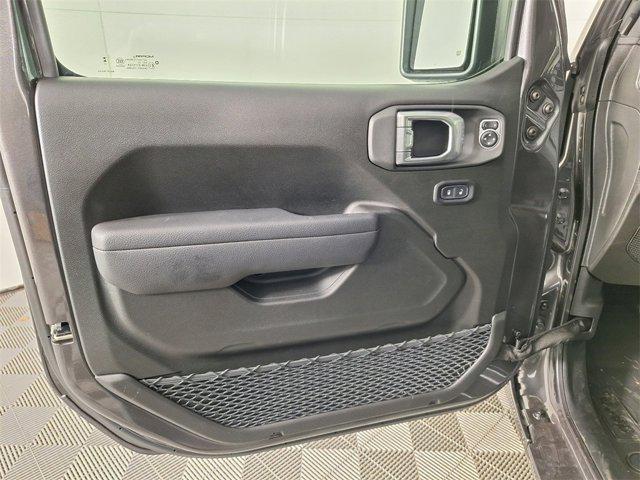 new 2025 Jeep Gladiator car, priced at $40,415