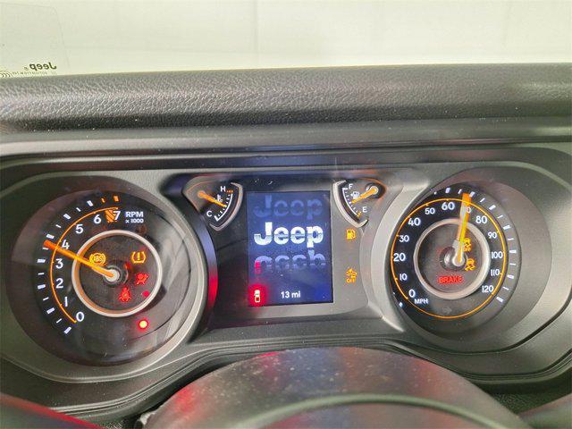 new 2025 Jeep Gladiator car, priced at $40,415