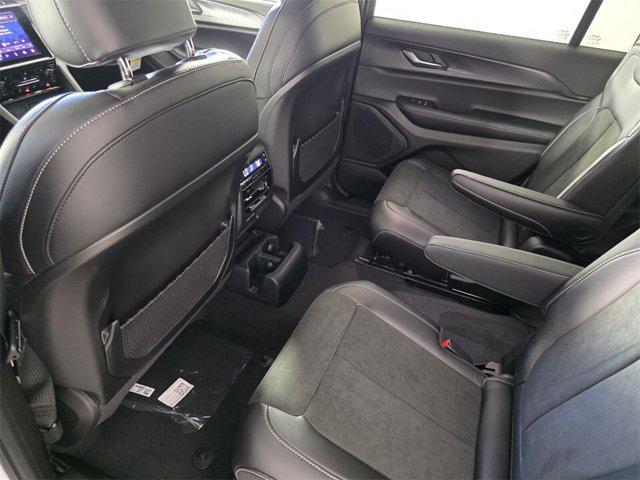 new 2025 Jeep Grand Cherokee L car, priced at $37,159