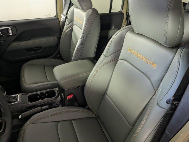 new 2025 Jeep Gladiator car, priced at $53,095