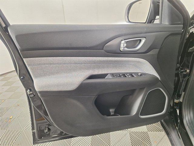 new 2025 Jeep Compass car, priced at $25,079