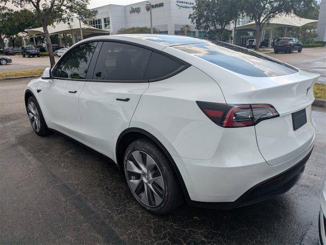 used 2021 Tesla Model Y car, priced at $31,000