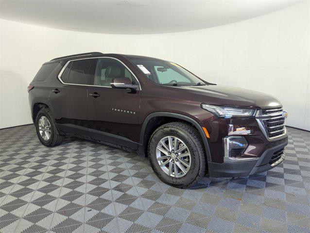 used 2022 Chevrolet Traverse car, priced at $23,888