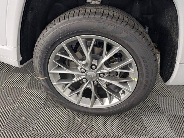 new 2025 Jeep Grand Cherokee car, priced at $55,841