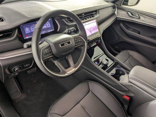 new 2025 Jeep Grand Cherokee car, priced at $40,467