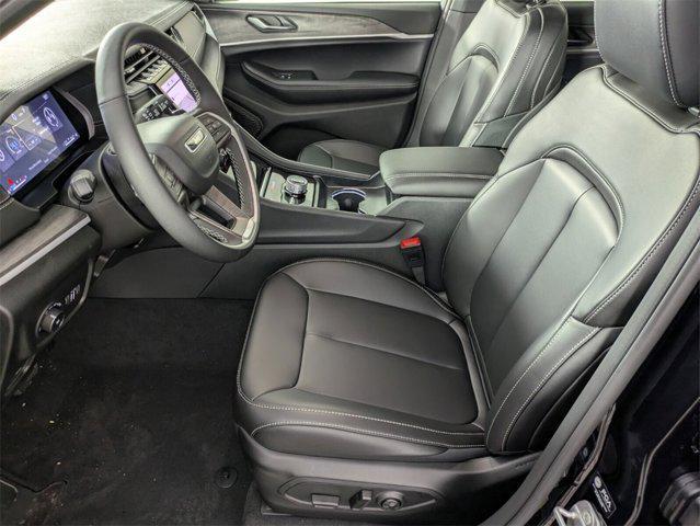 new 2025 Jeep Grand Cherokee car, priced at $40,467