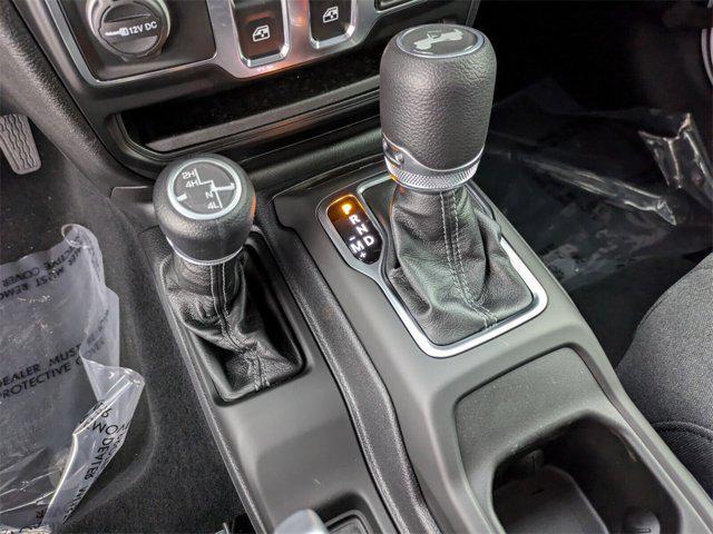 new 2025 Jeep Wrangler car, priced at $34,098