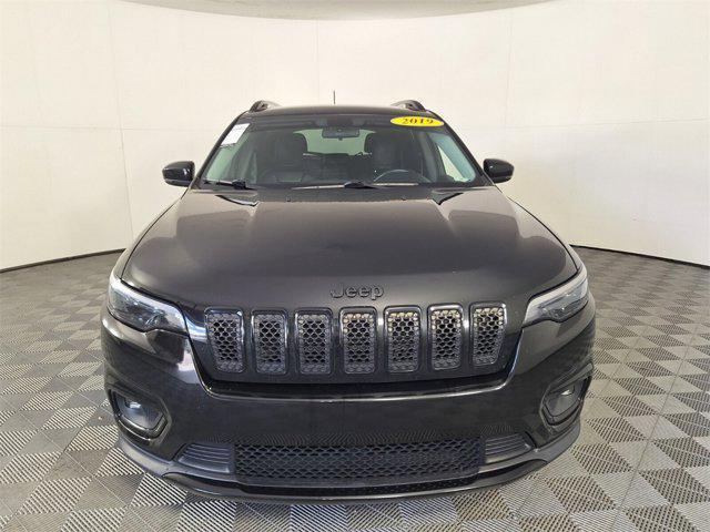 used 2019 Jeep Cherokee car, priced at $16,251
