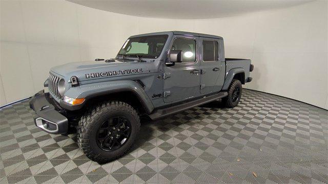 new 2025 Jeep Gladiator car, priced at $42,886