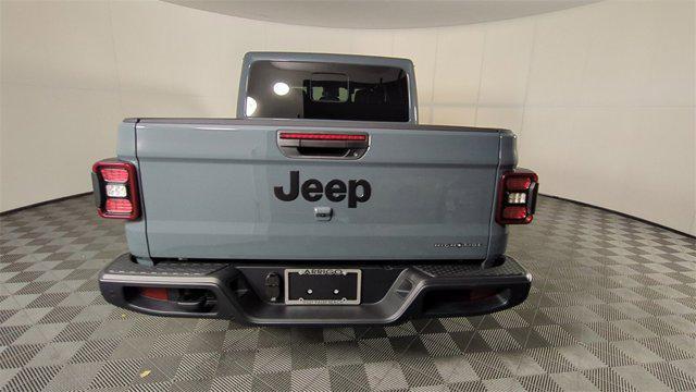 new 2025 Jeep Gladiator car, priced at $42,886