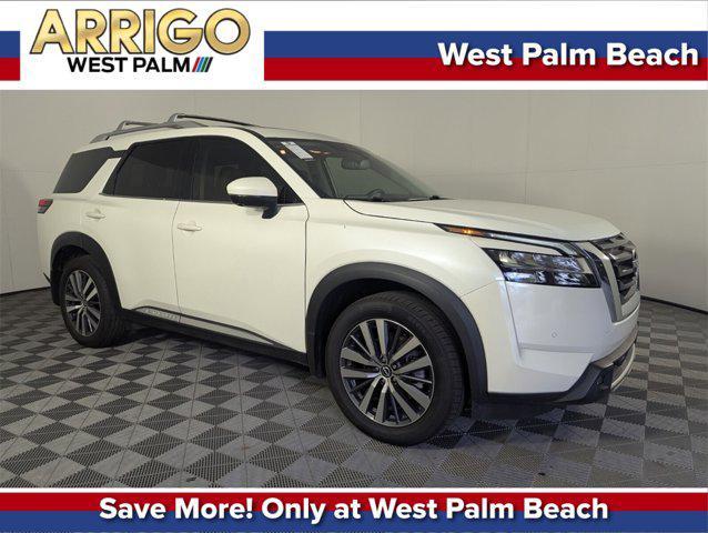 used 2022 Nissan Pathfinder car, priced at $22,888