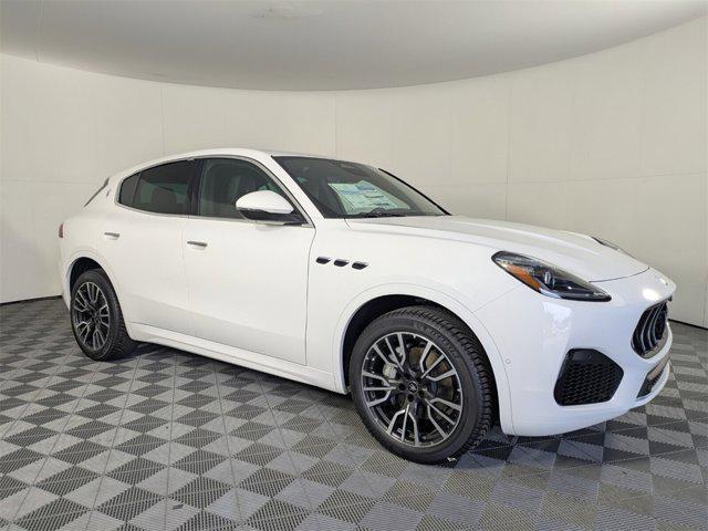 new 2025 Maserati Grecale car, priced at $84,015