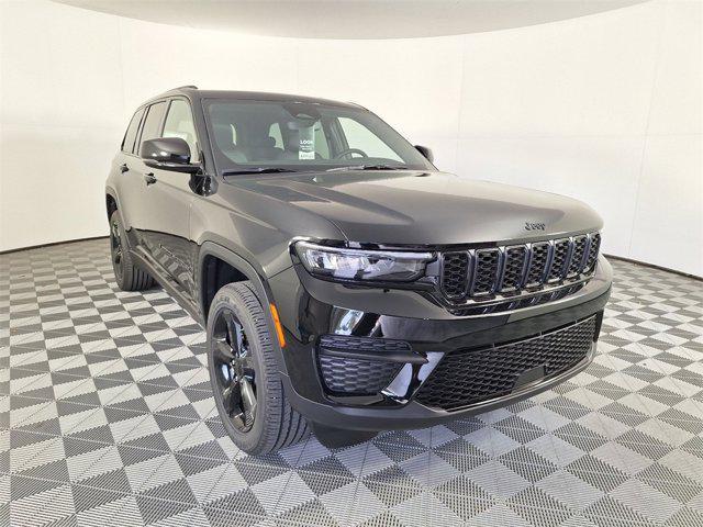 new 2024 Jeep Grand Cherokee car, priced at $43,425