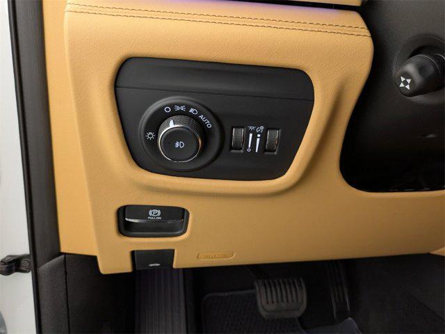 new 2025 Jeep Grand Cherokee L car, priced at $59,808