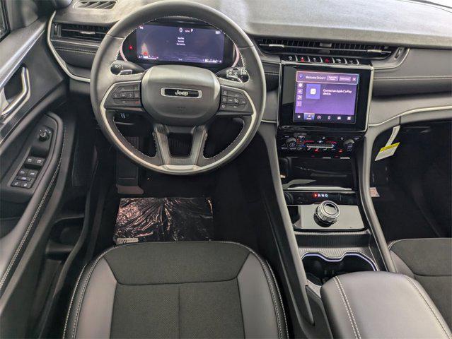 new 2025 Jeep Grand Cherokee car, priced at $38,580