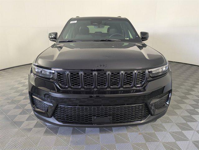 new 2025 Jeep Grand Cherokee car, priced at $41,675