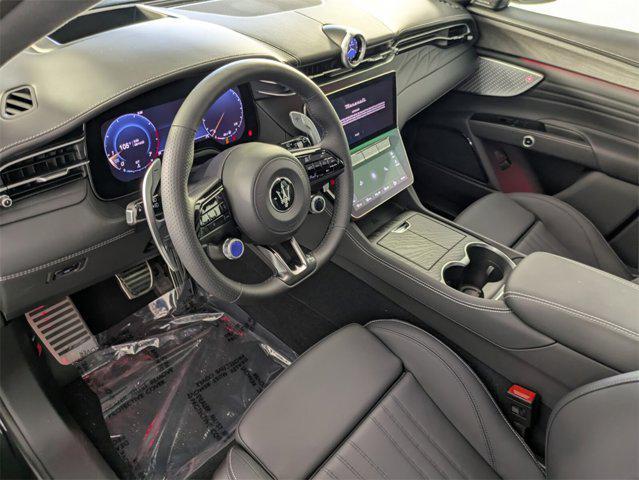 new 2025 Maserati Grecale car, priced at $91,065