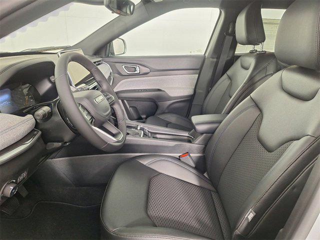new 2025 Jeep Compass car, priced at $22,717