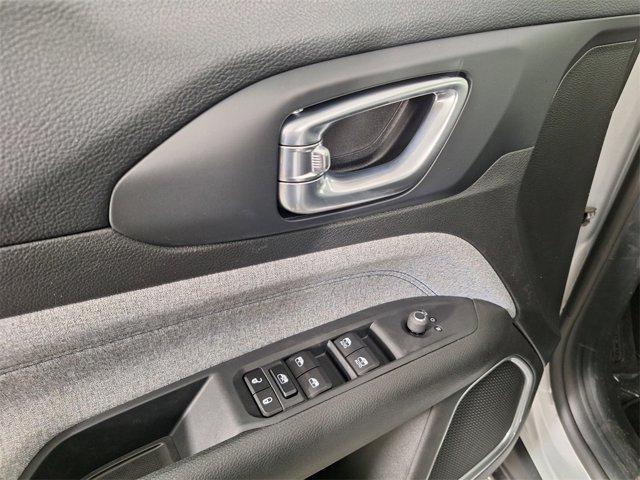 new 2025 Jeep Compass car, priced at $22,717