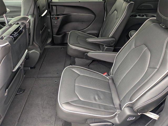 new 2025 Chrysler Pacifica car, priced at $48,768