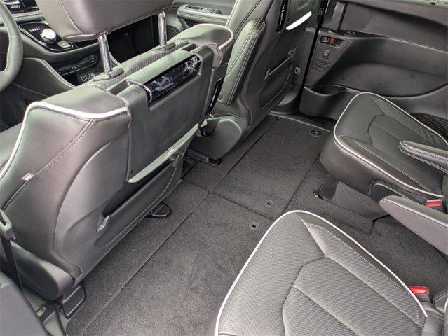 new 2025 Chrysler Pacifica car, priced at $48,768