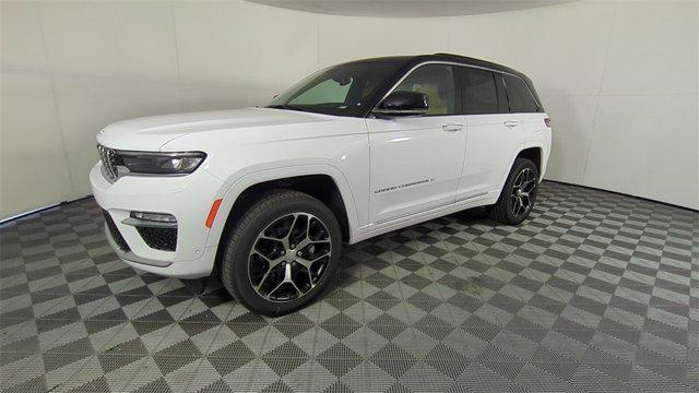 new 2025 Jeep Grand Cherokee car, priced at $59,301