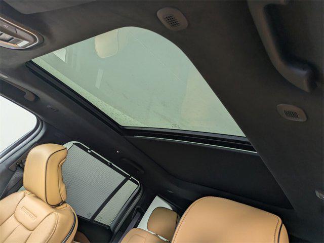 new 2025 Jeep Grand Cherokee car, priced at $59,301