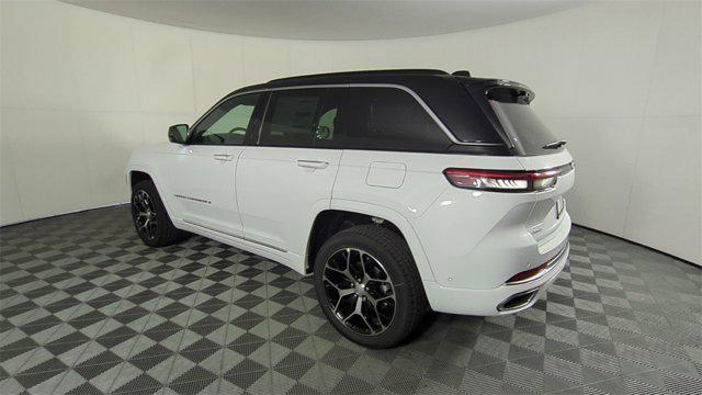 new 2025 Jeep Grand Cherokee car, priced at $59,301