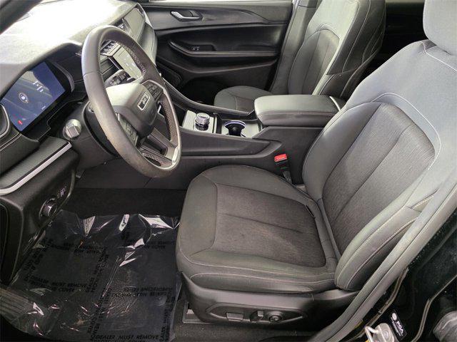 used 2024 Jeep Grand Cherokee car, priced at $27,555