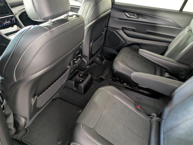 new 2025 Jeep Grand Cherokee L car, priced at $40,400