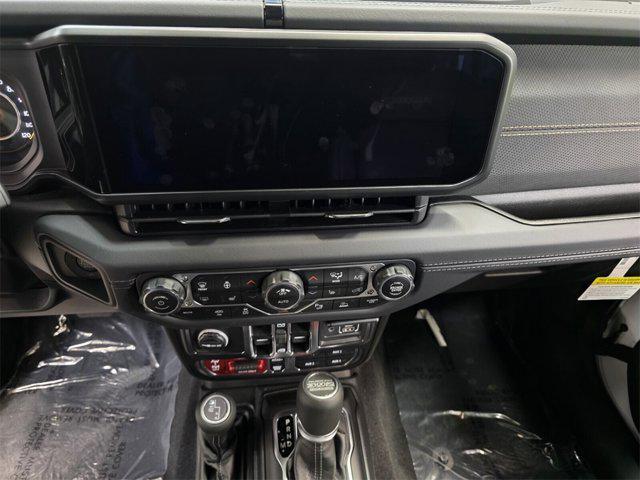 new 2025 Jeep Wrangler car, priced at $101,061