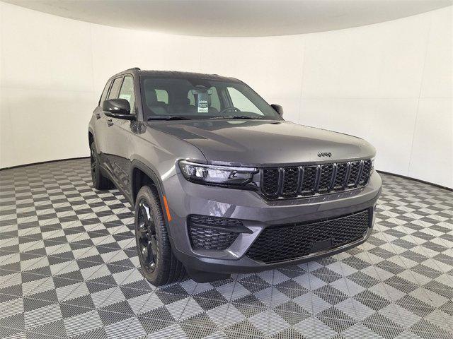 new 2024 Jeep Grand Cherokee car, priced at $41,900