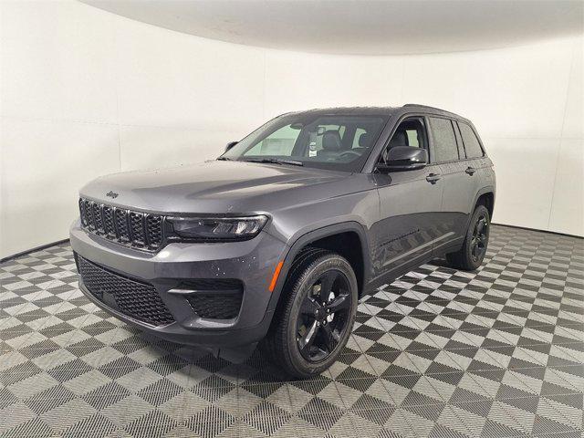 new 2024 Jeep Grand Cherokee car, priced at $41,900