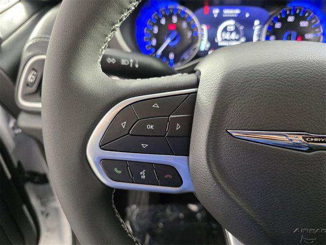 new 2025 Chrysler Pacifica car, priced at $38,917
