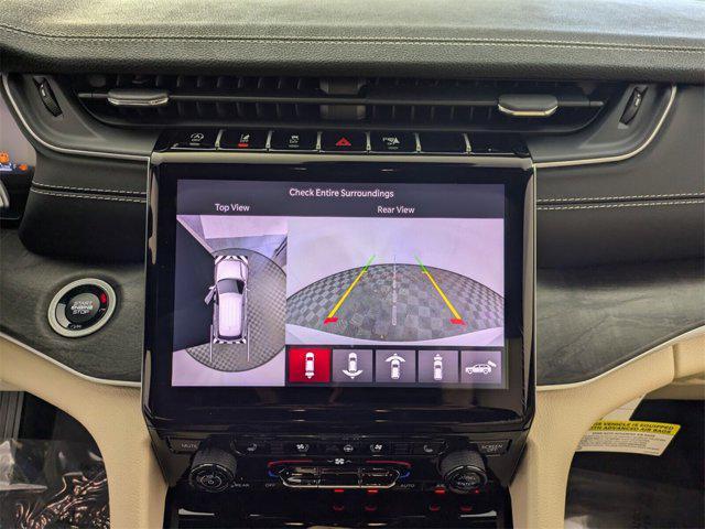 new 2025 Jeep Grand Cherokee car, priced at $37,919