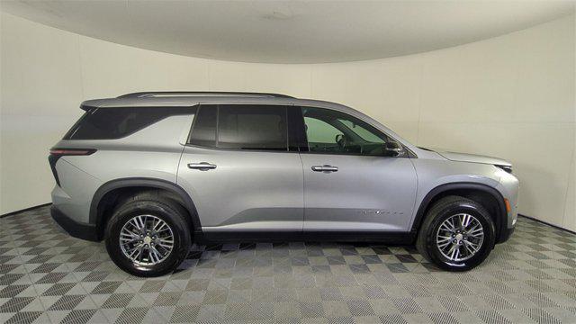 used 2024 Chevrolet Traverse car, priced at $38,140