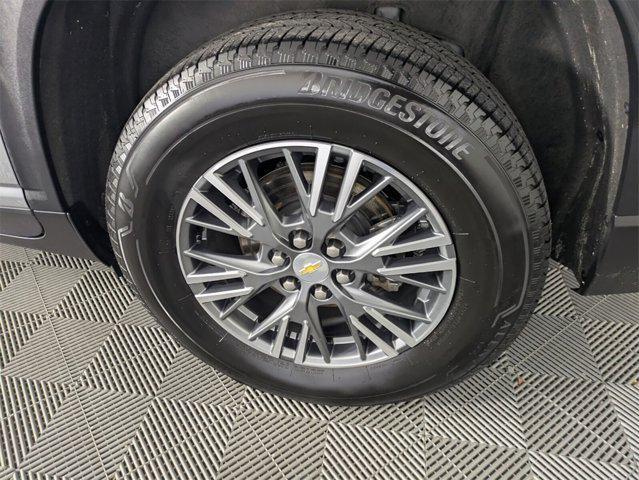 used 2024 Chevrolet Traverse car, priced at $38,140