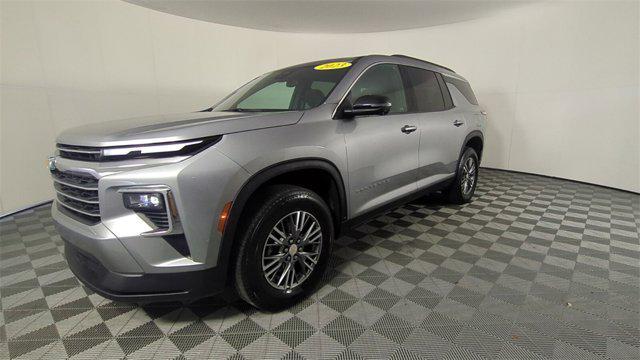 used 2024 Chevrolet Traverse car, priced at $38,140